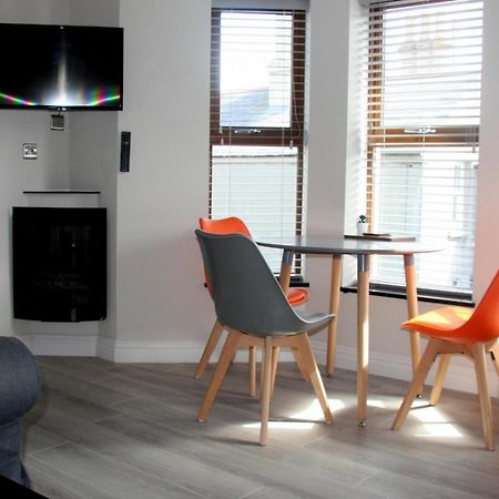 Ulsterapartments Портръш Екстериор снимка