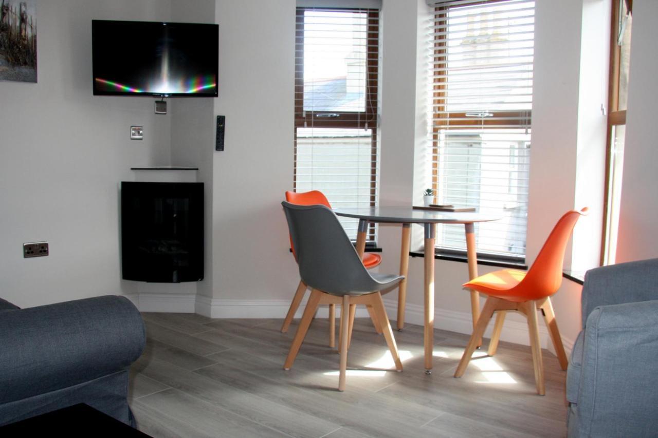 Ulsterapartments Портръш Екстериор снимка